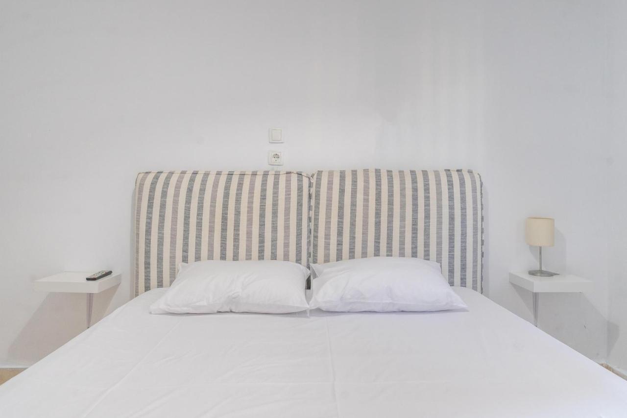 Apartment 1Km From Acropolis Filoppapou Hill Athens Ngoại thất bức ảnh